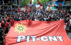 Forte adesão à greve geral no Uruguai
