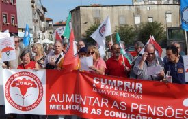 Reformados e pensionistas saem à rua esta sexta-feira