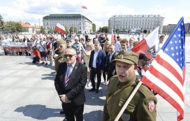 Polónia honra colaboradores nazis em Varsóvia