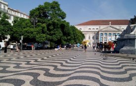 Calçada portuguesa: um património em dificuldades