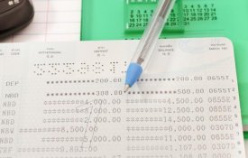 UE e Banca desprotegem mais frágeis com fim das cadernetas