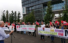  Trabalhadores dos call centers vão manifestar-se dia 5 de Dezembro