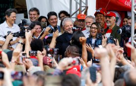  Lula da Silva eleito o novo Presidente do Brasil