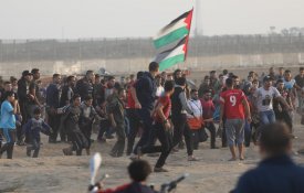 Dezenas de palestinianos feridos pelas forças israelitas na Faixa de Gaza