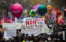 Sexto dia de greves em França, com mais mobilizações contra a reforma das pensões