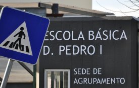 Falta de funcionários leva escola de Vila Nova de Gaia a encerrar mais cedo