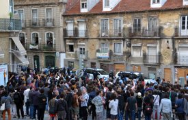  Vereadores interrogam Câmara de Lisboa sobre despejo em Arroios