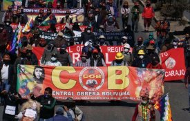  Milhares exigem democracia e eleições em Setembro na Bolívia
