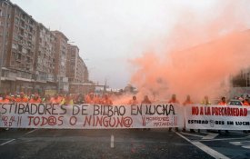 Estivadores do Porto de Bilbau voltam à greve