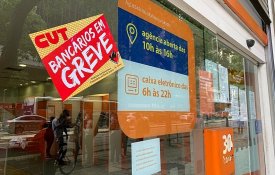 Bancários protestam no Rio contra despedimentos em bancos privados