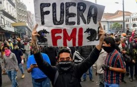 Protesto contra o FMI e as medidas neoliberais do governo equatoriano
