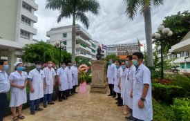 Um hospital de guerra, paz e amizade em Dong Hoi