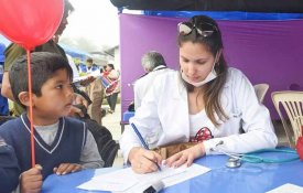 Um ano depois da partida, bolivianos não esquecem trabalho da Brigada Médica Cubana