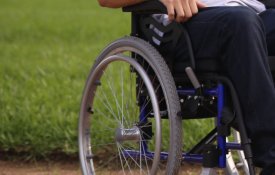Volte-face do PSD garante a aprovação do acesso à reforma por pessoas com deficiência