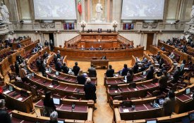 Parlamento vota reposição das freguesias extintas