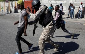  Oposição nomeia «presidente de transição» entre protestos e detenções no Haiti