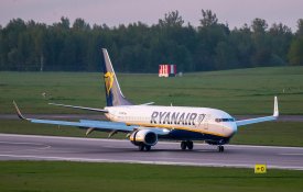 Diplomacia russa e bielorrussa analisaram incidente com avião da Ryanair