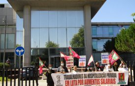 Trabalhadores exigem aumentos no grupo Trofa Saúde