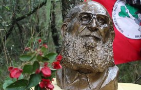 Paulo Freire: um educador na Voz do Operário