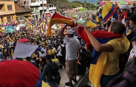 Grandes mobilizações na Colômbia em defesa de mudanças estruturais