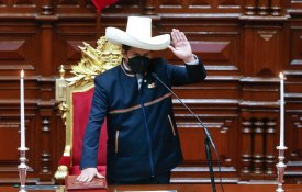 Peru anuncia saída do Grupo de Lima