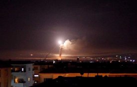 Caças israelitas escudaram-se em aviões civis para atacar território sírio