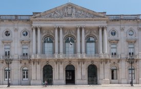 Câmara de Lisboa abre porta à saúde privada