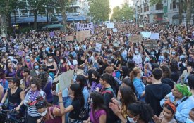 Milhares na rua contra a «cultura da violação» no Uruguai