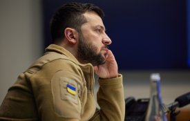 Parlamento ucraniano aprova a proibição dos partidos da oposição
