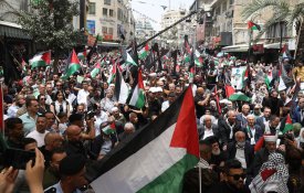 Governo de extrema-direita israelita proíbe bandeiras palestinianas em público