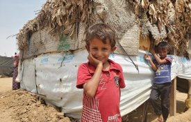 Mais de 19 milhões de iemenitas passam fome e as ajudas diminuem