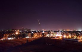 Ataque aéreo israelita mata três militares sírios