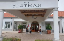 Com acção sindical à porta, Hotel Yeatman chamou a Polícia