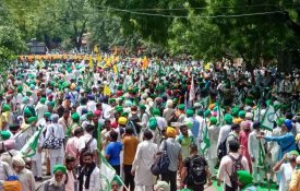 Agricultores voltam a protestar em Nova Déli