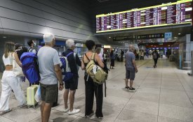 Taxas aeroportuárias voltam a aumentar