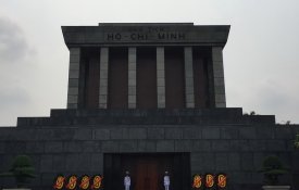 No Vietname honram a memória de Ho Chi Minh e celebram o Dia da Independência