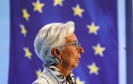 Ao mesmo tempo que sobe taxas de juro, Lagarde pede menos apoios às famílias 