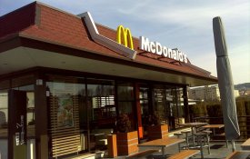 McDonald’s: um McMenu de exploração e ataque aos direitos laborais