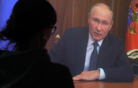 Putin mobiliza tropas e avisa o Ocidente sobre qualquer ataque à Rússia