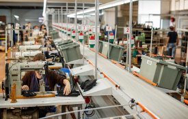 Trabalhadores em luta na indústria têxtil e do calçado