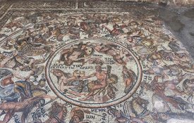 Síria anuncia descoberta de um mosaico romano único