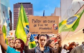  Estudantes nas ruas contra os cortes de Bolsonaro na Educação