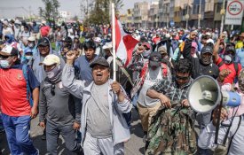  Em intensa jornada nacional de luta, sobe o número de mortos no Peru