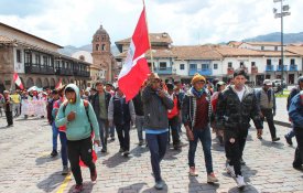 Continuam as mobilizações contra o golpe no Peru