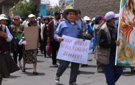 Novas manifestações contra o golpe no Peru