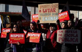 Professores: na falta de respostas não faltará luta