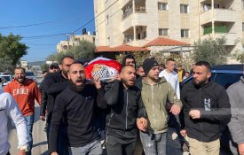 Tropas israelitas cometem massacre em Jenin