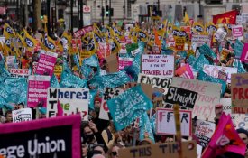 Trabalhadores britânicos unidos na maior greve em mais de uma década