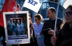Enfermeiros do Centro Hospitalar Tondela-Viseu preparam greve