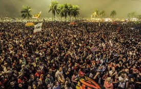 Mais de 100 mil em Copacabana exigem «diretas já»